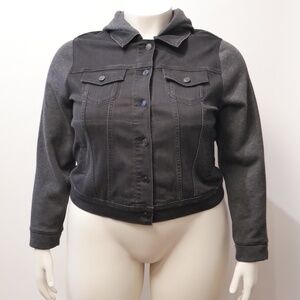 Torrid Plus 2X Long Sleeve Hooded Denim Jacket w/ Fleece Sleeves and Hood NWOT